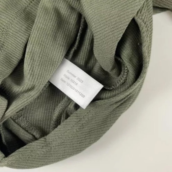 Marine Layer Short Sleeve Tee Womens Small Olive Green Lexi Twist Front Top NWT - Picture 6 of 8